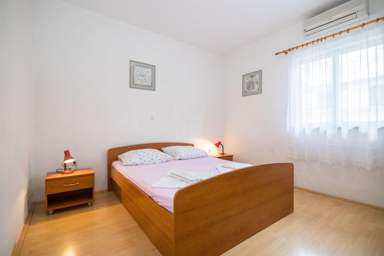 Apartments Zeljko Makarska Extérieur photo
